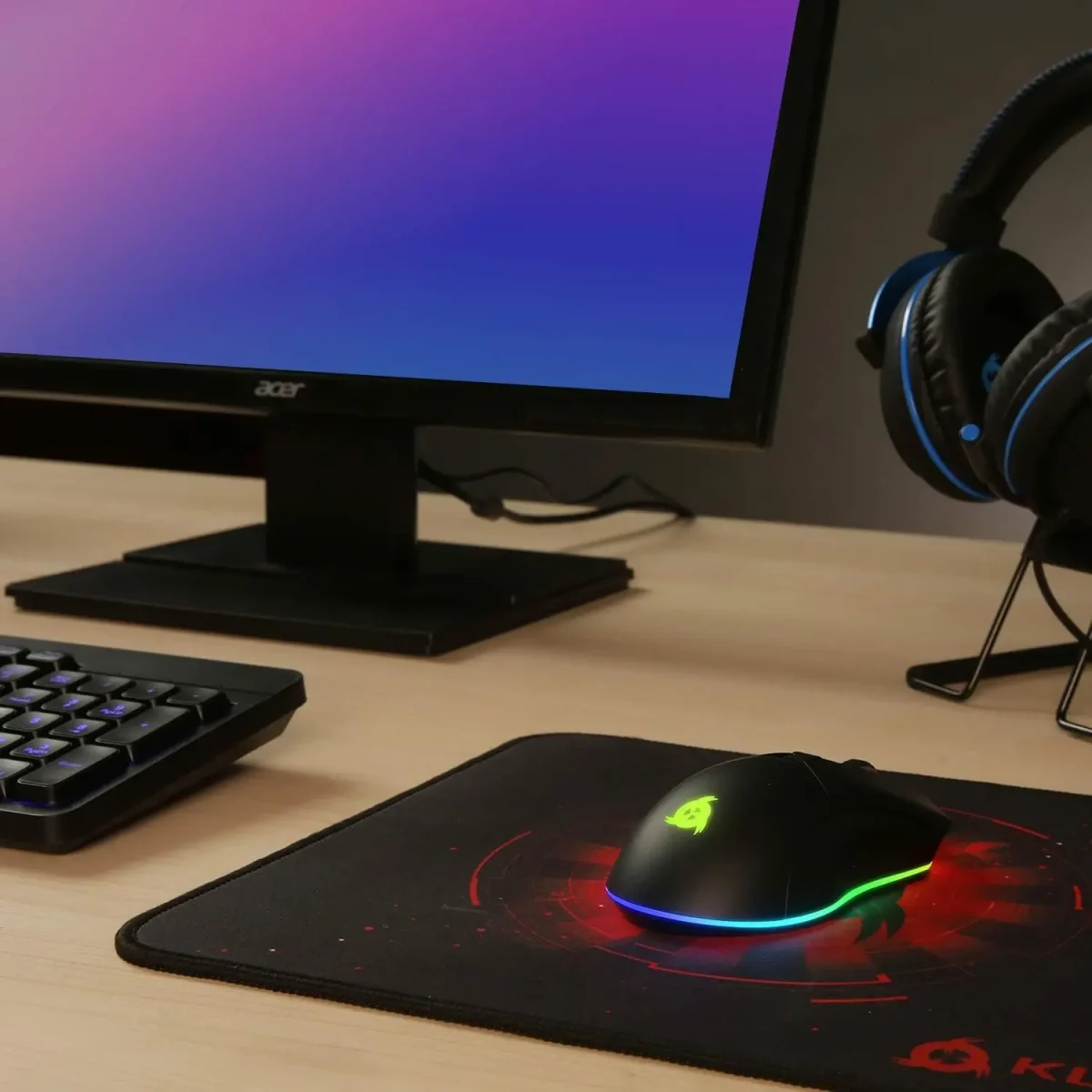 ماوس بازی بی‌سیم قابل شارژ Klim Blaze RGB + سنسور با دقت بالا