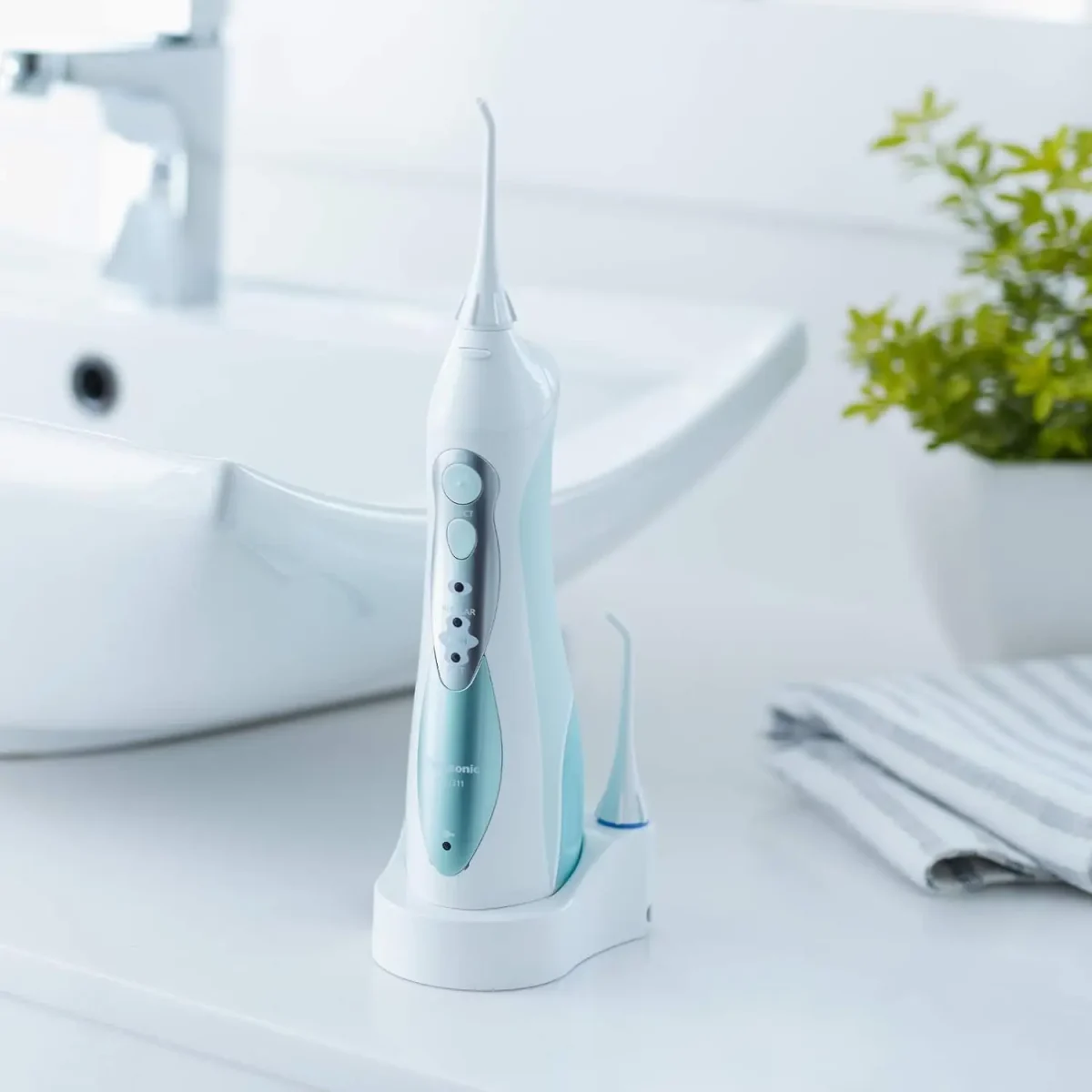 واتر جت (شستشوی دهان و دندان) بی سیم پاناسونیک مدل Panasonic DentaCare EW1311