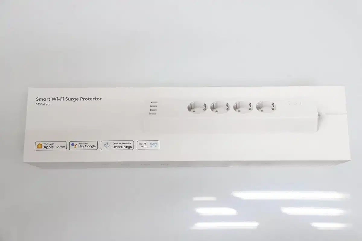 محافظ (سه راهی) هوشمند Meross Smart Wi-Fi Surge Protector MSS425F